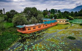 Kings Houseboats